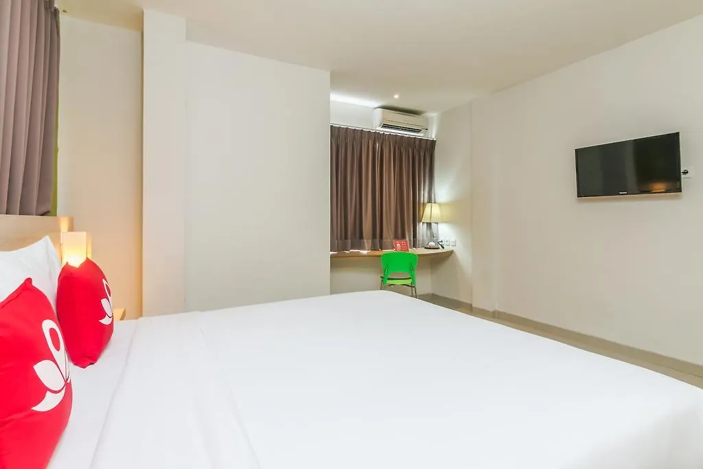 Zen Rooms Denpasar Jalan Salak